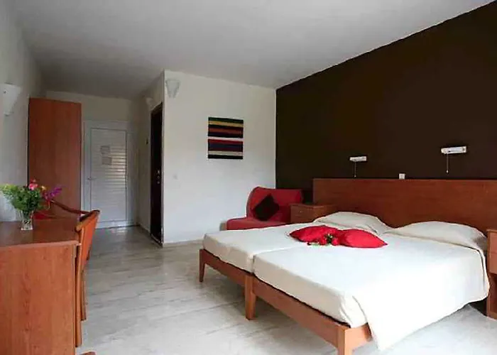 Garden Village Hotel