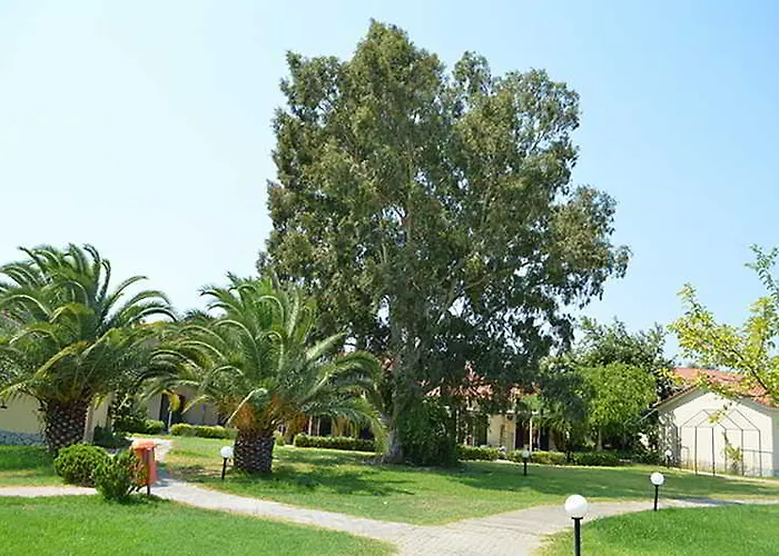 Hotel Garden Village 4*